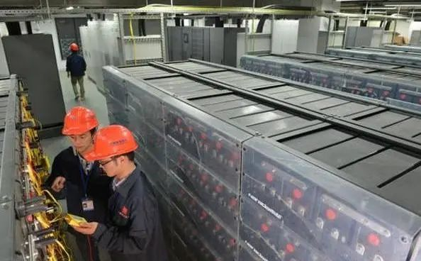 Construction, working principle and maintenance of lead-acid power battery